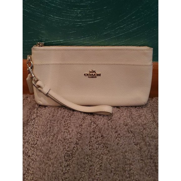 Coach Handbags - Coach White Leather Wristlet